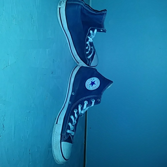 Convers high tops - Picture 1 of 4